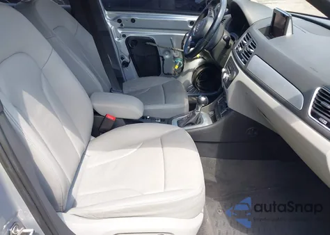 2017 Audi Q3 2.0T Premium z USA, uszkodzony, nr VIN WA1HCCFS6HR003457